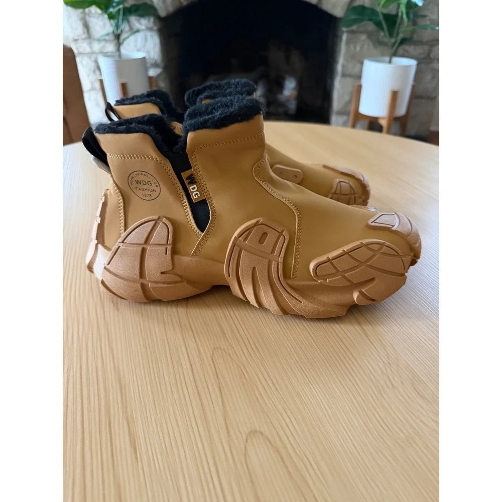 WDG Mens Tan Faux Fur Lined Fashion Boots Chunky Sole Streetwear Size 45 10.5-11